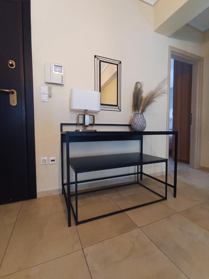 Modern Urban Flat Apartment เทสซาโลนิกิ ภายนอก รูปภาพ
